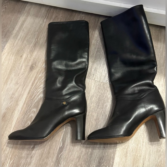 BALLY Black Leather Heeled Knee High Boots Equestrian Logo are a size 10. - Picture 6 of 11